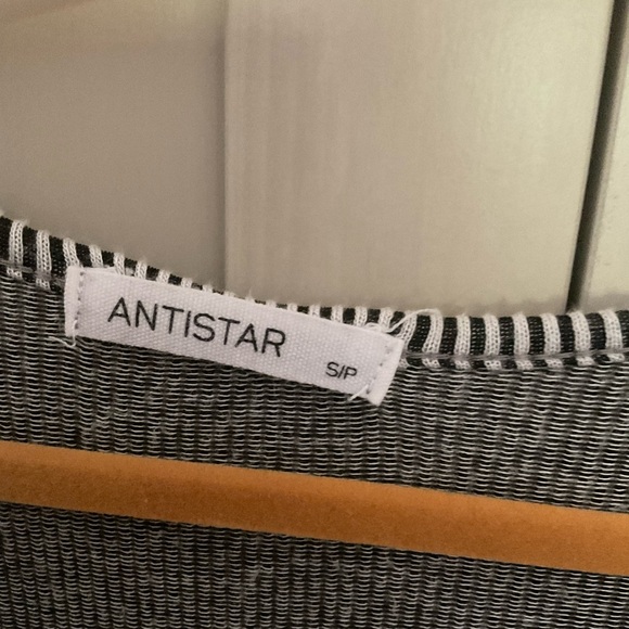 Summer Dresses and top - Picture 7 of 10